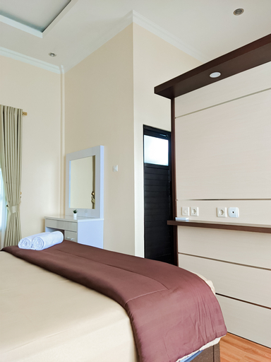 Bedroom 9