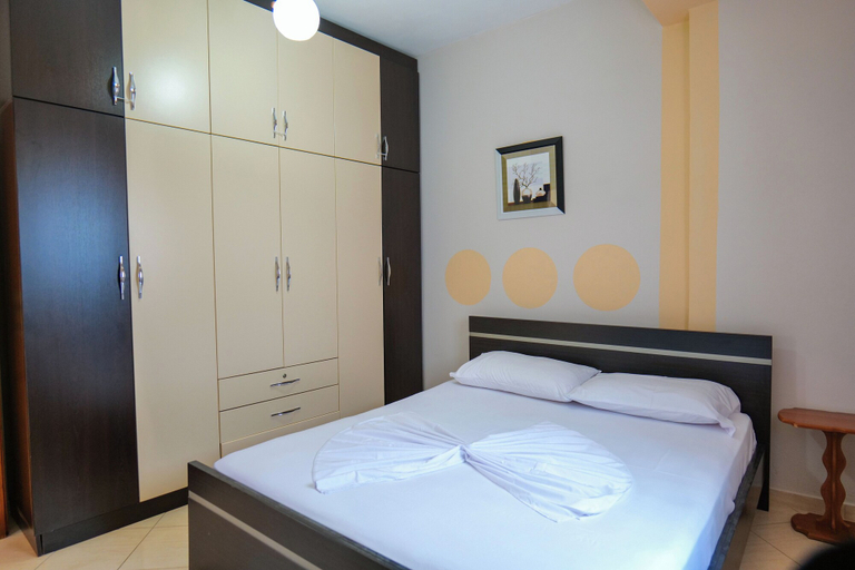 Bedroom 2, Villa Guximi, Sarandës