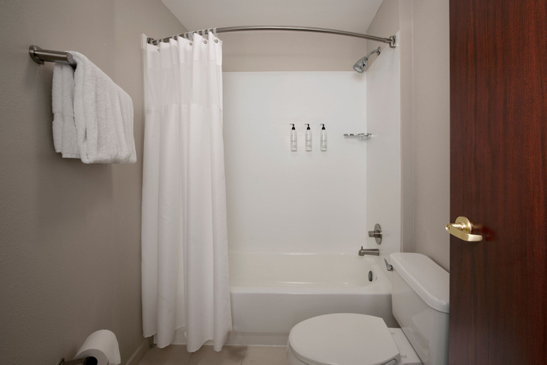 Bathroom 4, Springhill Suites Marriott Little Rock West, Pulaski