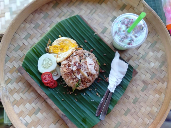 Food & Drinks 3, Medewi The Point, Jembrana