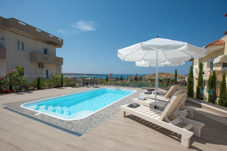 Sport & Beauty 2, Sea view villa with private pool close to the beach, Crete