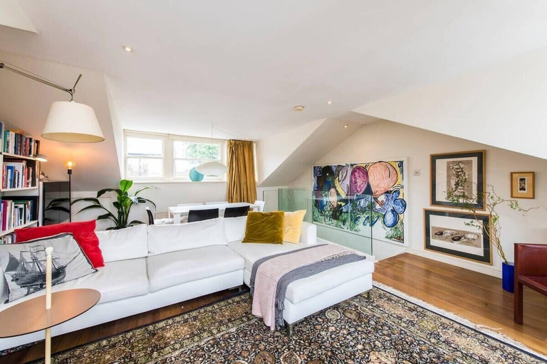 Others 5, Unique 2bed Apartment, Portobello Rd, London