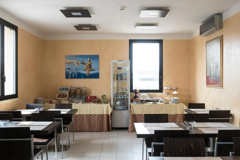 Food & Drinks 5, Hotel Corte Business, Reggio Nell'Emilia