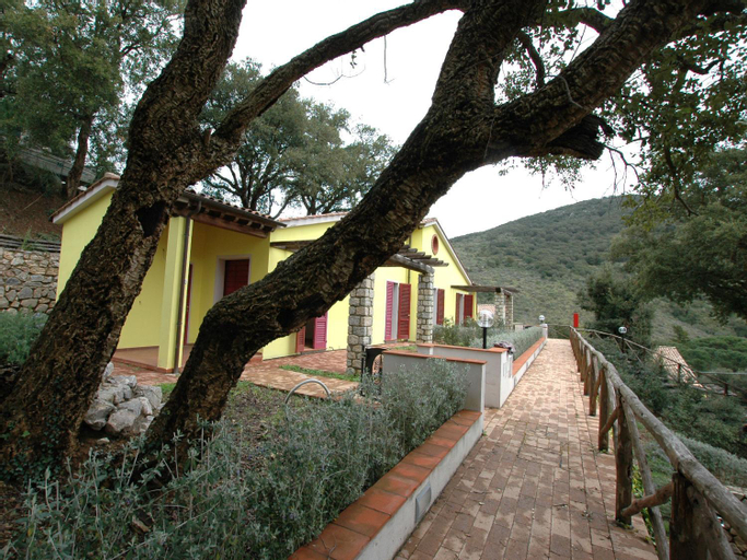 Villaggio Di Mezzo Ortano, Livorno