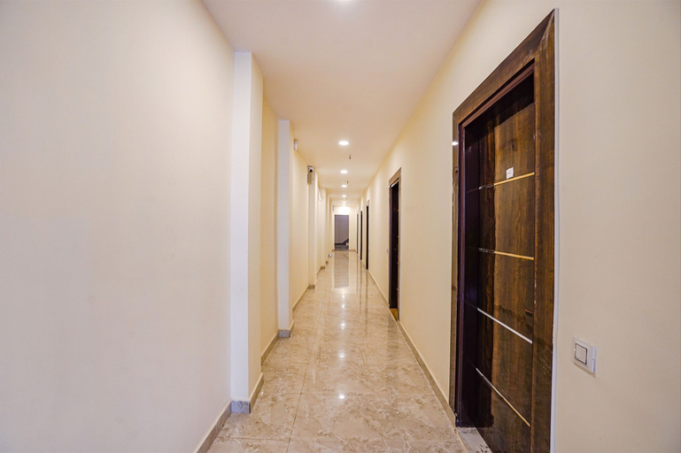 Others 4, Fabexpress Red Diamond, Ghaziabad
