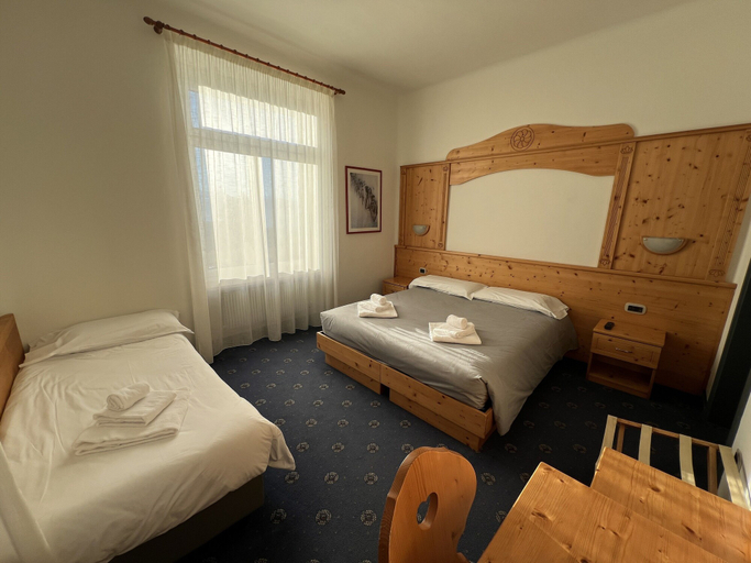 Bedroom 2, HOTEL REGINA DEL BOSCO, Trento