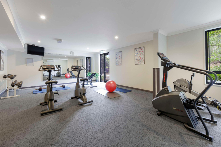 Others 4, Oaks Sydney North Ryde Suites, Sydney