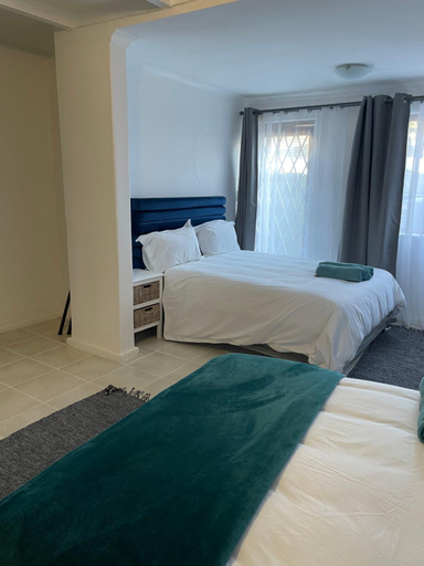 5, Cub's Home, City of Cape Town