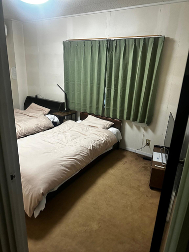 Bedroom 2, Pension Lakeside, Ōtsu
