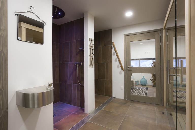 Bathroom 3, TERRESENS - Le Hameau de Barthélémy, Savoie