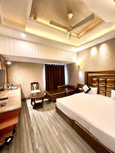 Bedroom 9