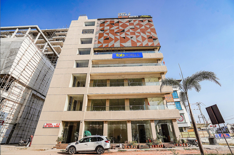 Exterior & Views, Fabhotel Hk Villa, Vadodara
