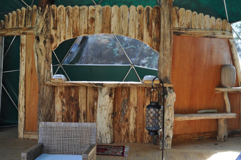 Public Area, Patagonia Eco Domes, Lago Argentino