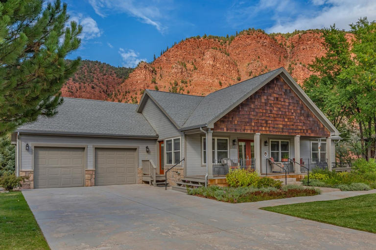 Cozy Home with Sauna in Glenwood Springs, Garfield