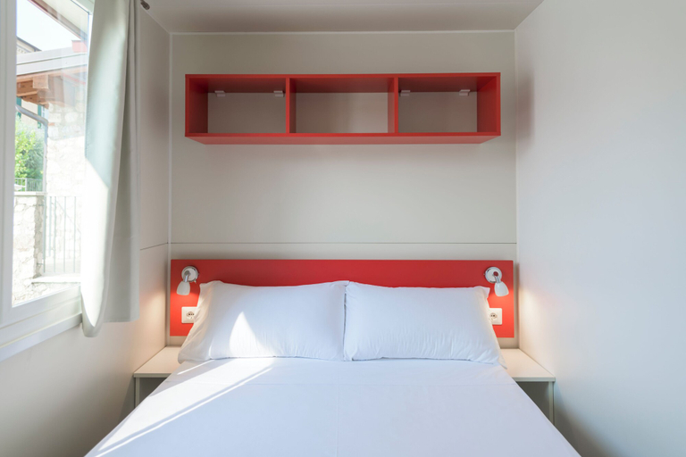 Bedroom 4, Camping Toscolano, Brescia
