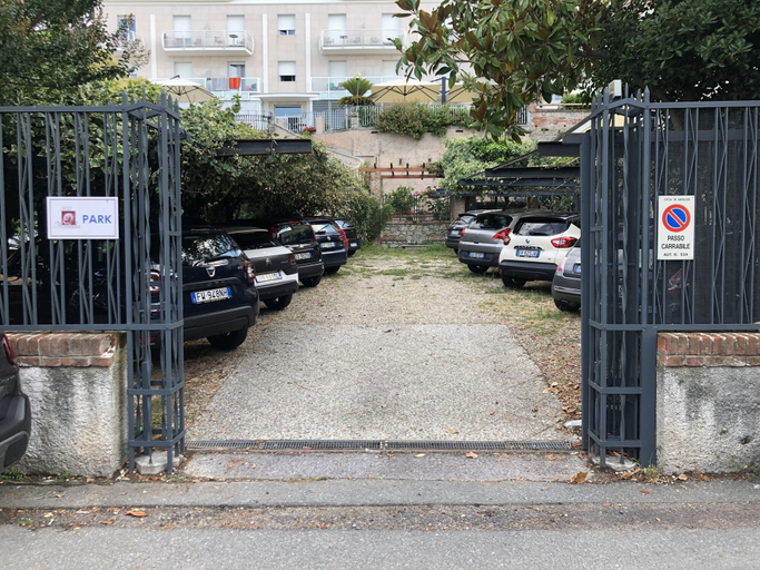 Exterior & Views 2, Hotel Miranda, Savona
