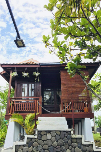 Exterior & Views 4, Negla Beach Villa, Garut