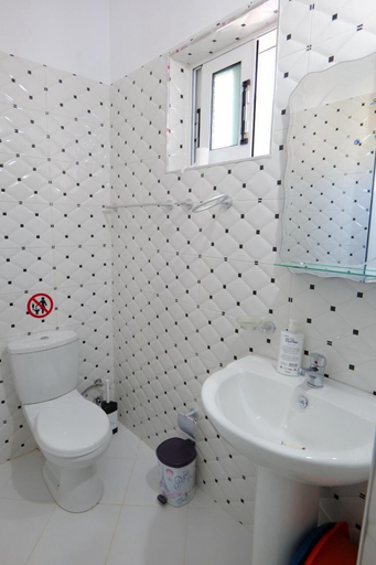 Bathroom 3, Villa Guximi, Sarandës