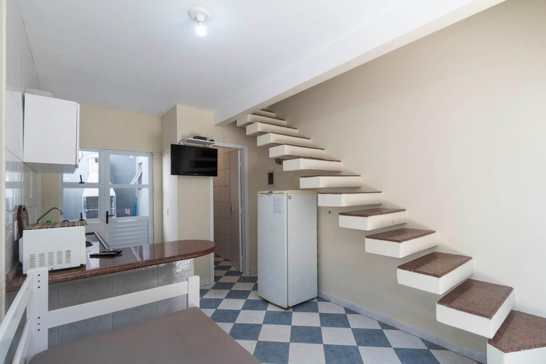 Others 5, Residencial Melfi 2, Bombinhas