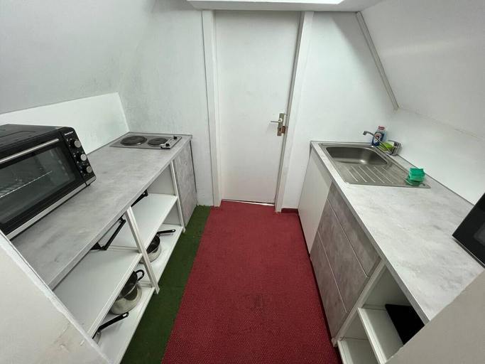 Others 4, Room in Guest Room - Pension Forelle - Double Room n01, Rastatt