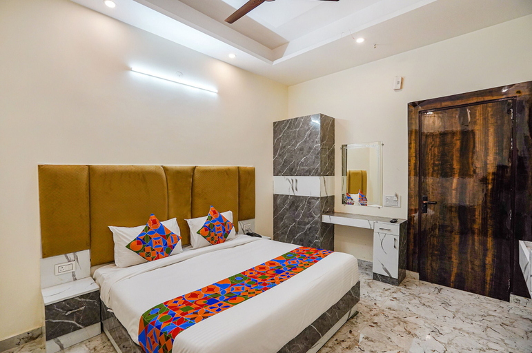 Bedroom 2, Fabexpress Red Diamond, Ghaziabad