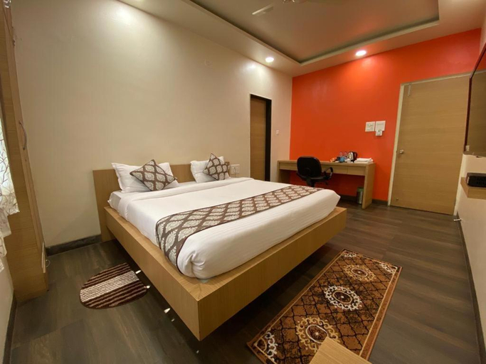 Bedroom 2, WOWstops 2, Pune
