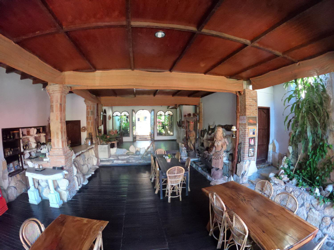 Food & Drinks, PIAS POPPIES HOTEL, Tana Toraja