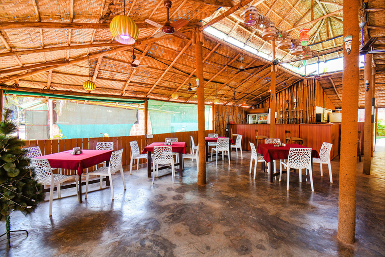 Food & Drinks 3, Fabhotel Resort Yogi, North Goa