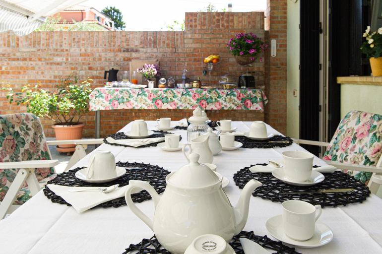Food & Drinks 3, L'Angolo di Lore B&B, Pesaro E Urbino