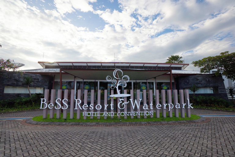 Bess Resort Hotel and Waterpark Lawang, Malang