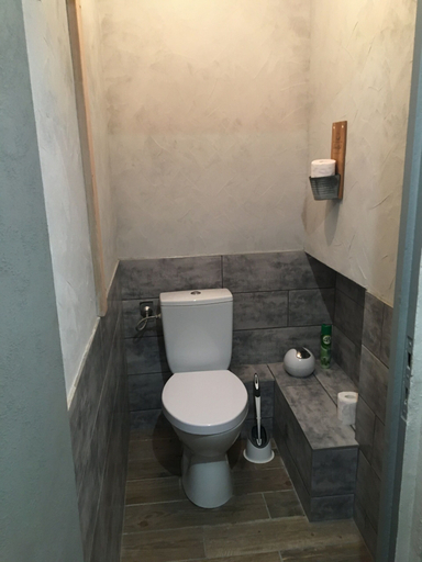 Bathroom 4, La BerryCurienne proche du zoo de Beauval Saint-Aignan, Indre