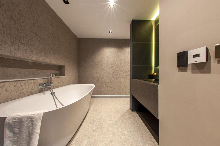 Bathroom 3, Melekona House, Kartepe