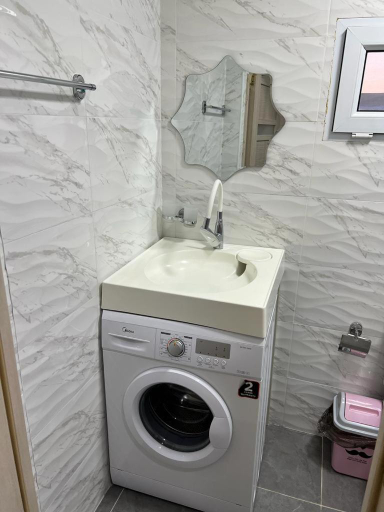 Bathroom 3, Guesthouses in Turkestan, Turkestan
