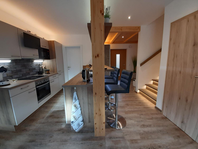 Others 4, Hochalmbahnen Chalets 1-01, Alpenglocke, nahe Gondel, Hunde willkommen, Zell am See