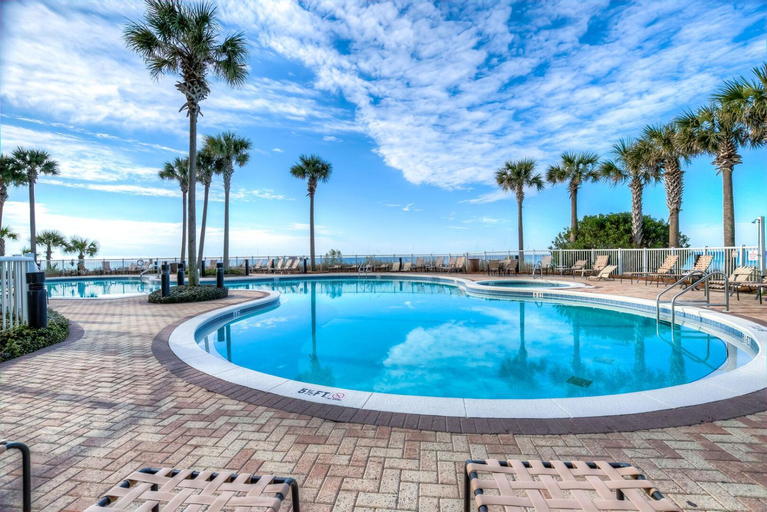 Swimming Pool 4