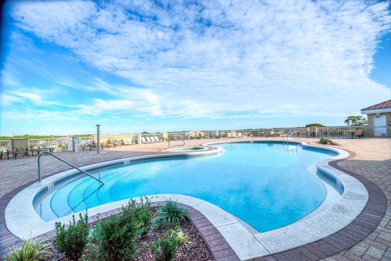 Swimming Pool 8