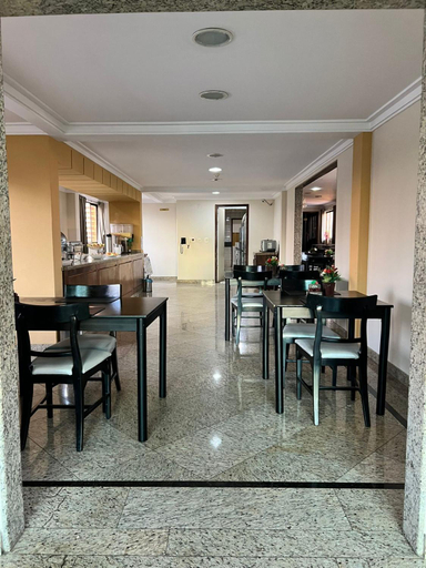 Food & Drinks 4, Crystal Plaza Hotel Marista, Goiania