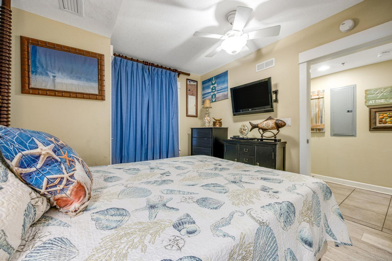 Bedroom 13