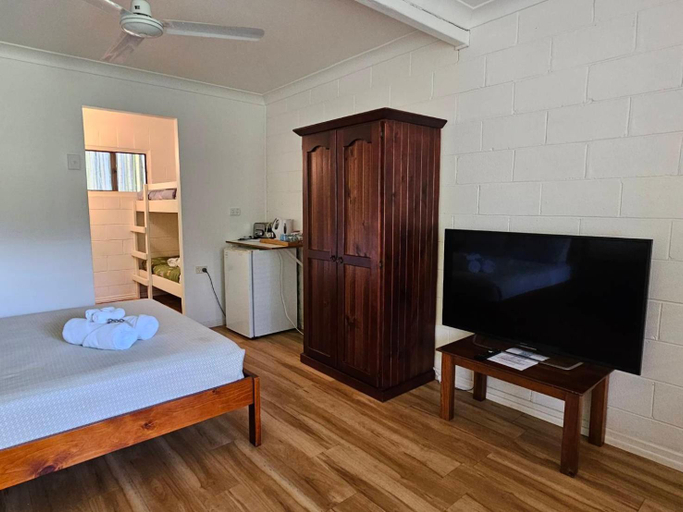 Others 4, The Bushranger Hideaway, Tweed - Pt B