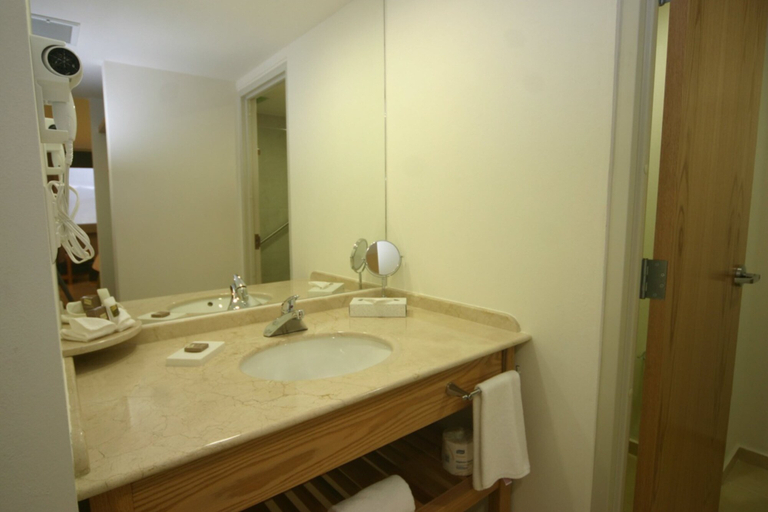 Bathroom, HB Córdoba, Ixtaczoquitlán