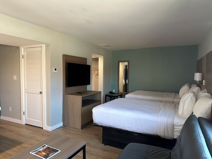 Bedroom 4, MainStay Suites Springfield South - Battlefield Rd, Greene