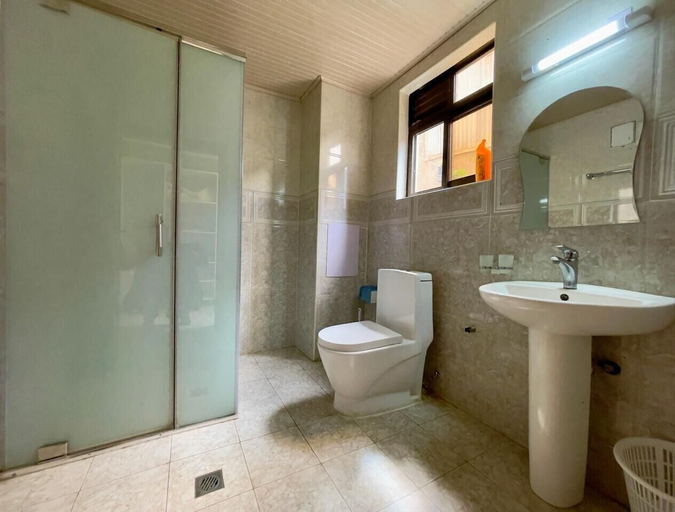 Bathroom 3, Executive 2 Bed Apartment in Kigali Kagarama, Kicukiro