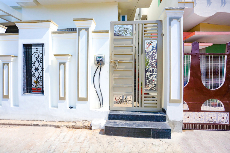 Exterior & Views 2, Fabexpress Aditya Guest House, Varanasi