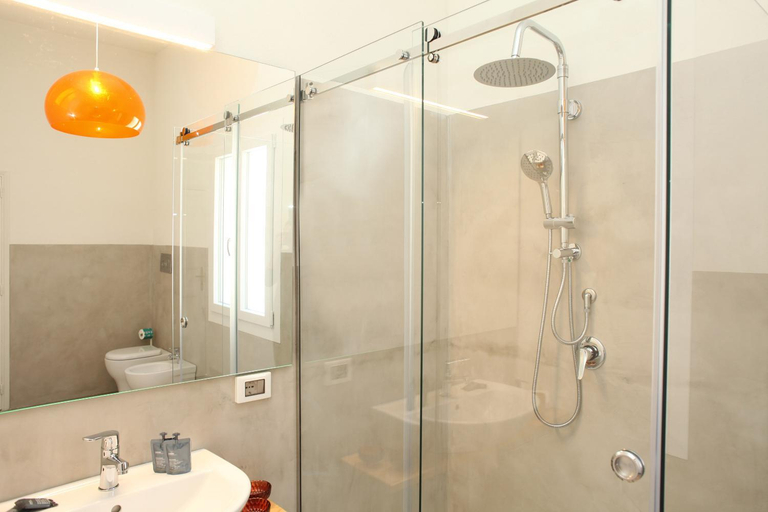 Others 2, VersoMare room & suite, Trapani