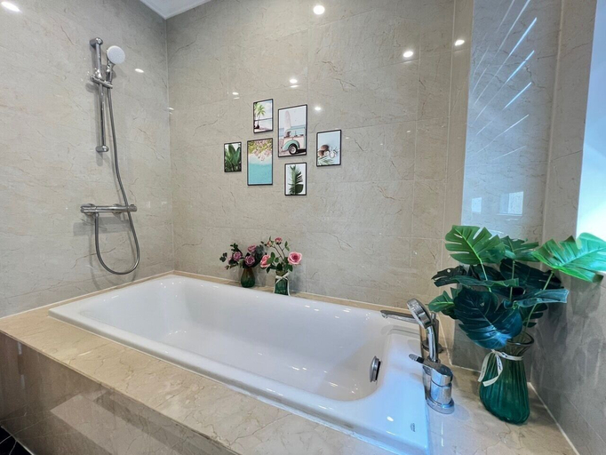 Bathroom 3, Vinhomes Ocean Park 2 -The Empire, Văn Giang