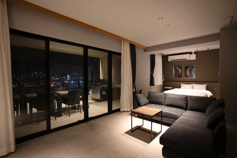 Bedroom 3, Yukureba Maejima Hotel, Naha