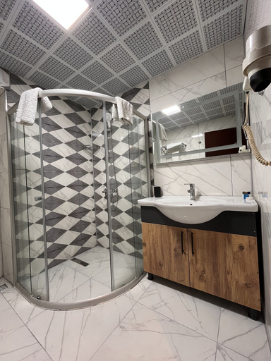 Bathroom 3, Grand Wonne Hotel, Çankaya