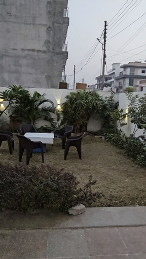 Bunk house villa, Gautam Buddha Nagar