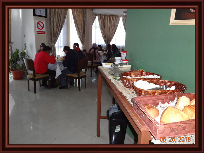 Food & Drinks 4, Hostelling Bustillo, Oropeza