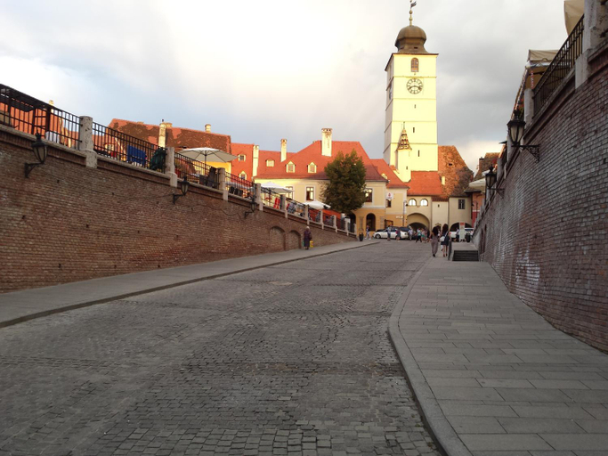 Others 5, Casa Merisor, Sibiu